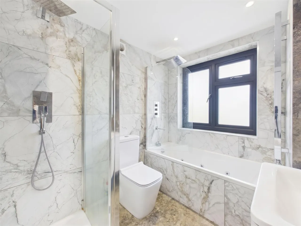 Summit Road, Northolt, UB5, photo 11