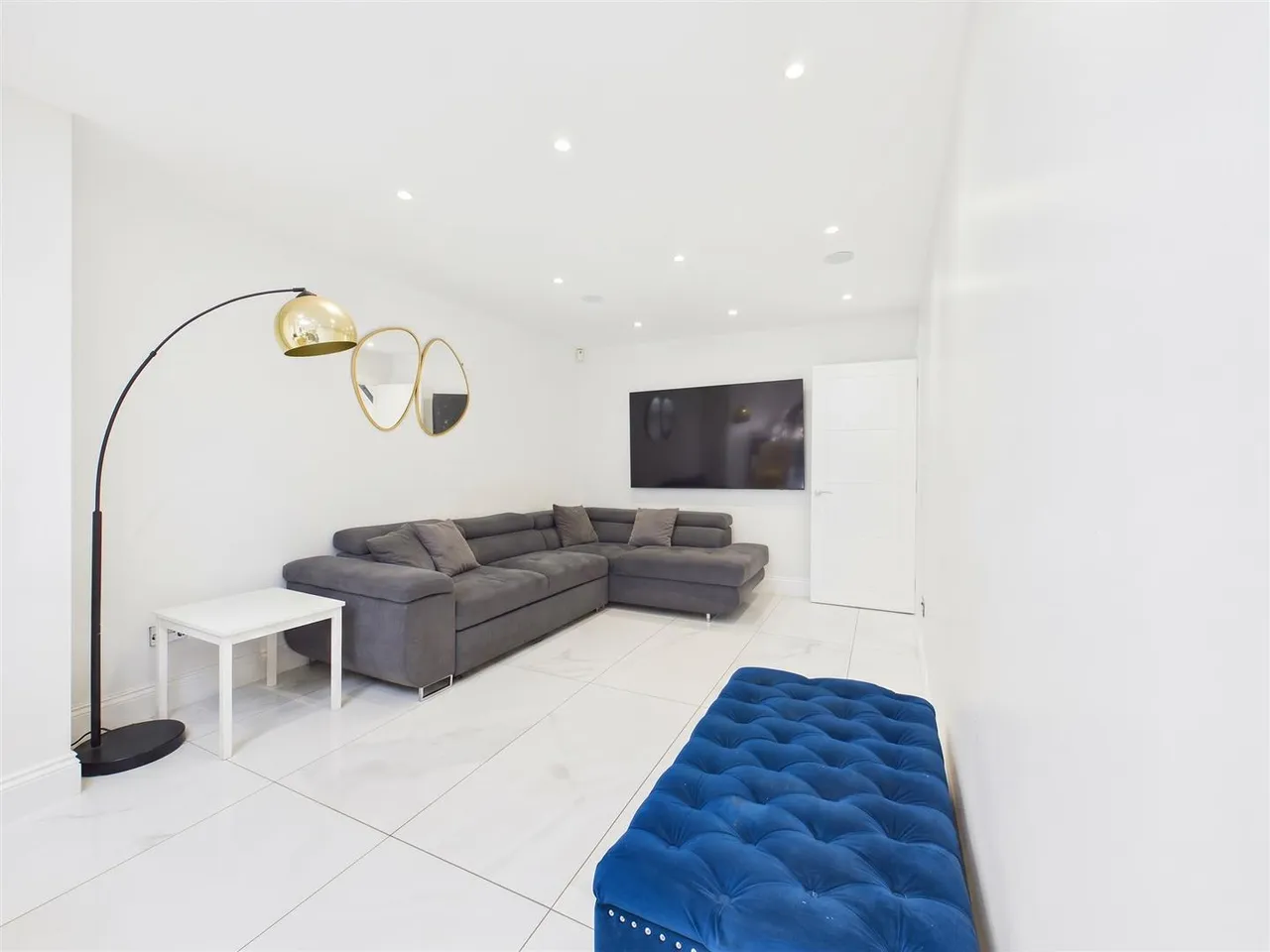 Summit Road, Northolt, UB5, photo 5