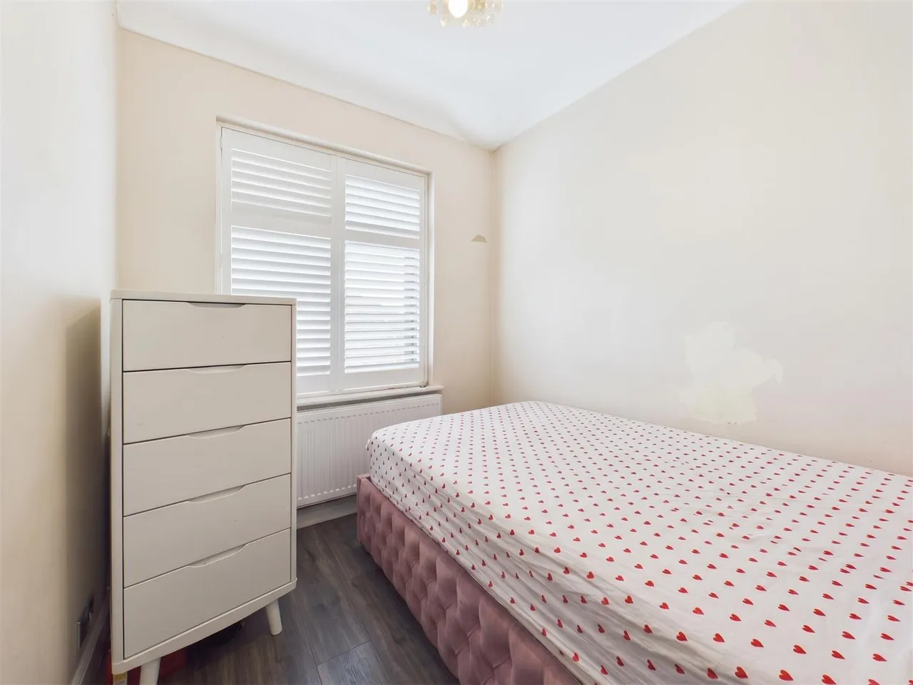 Summit Road, Northolt, UB5, photo 15
