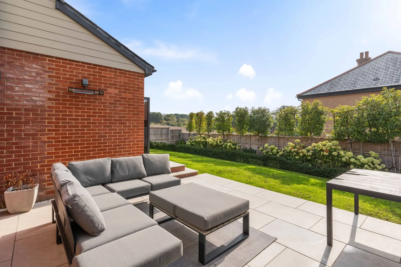 Hawken Close, Standon, SG11, photo 38