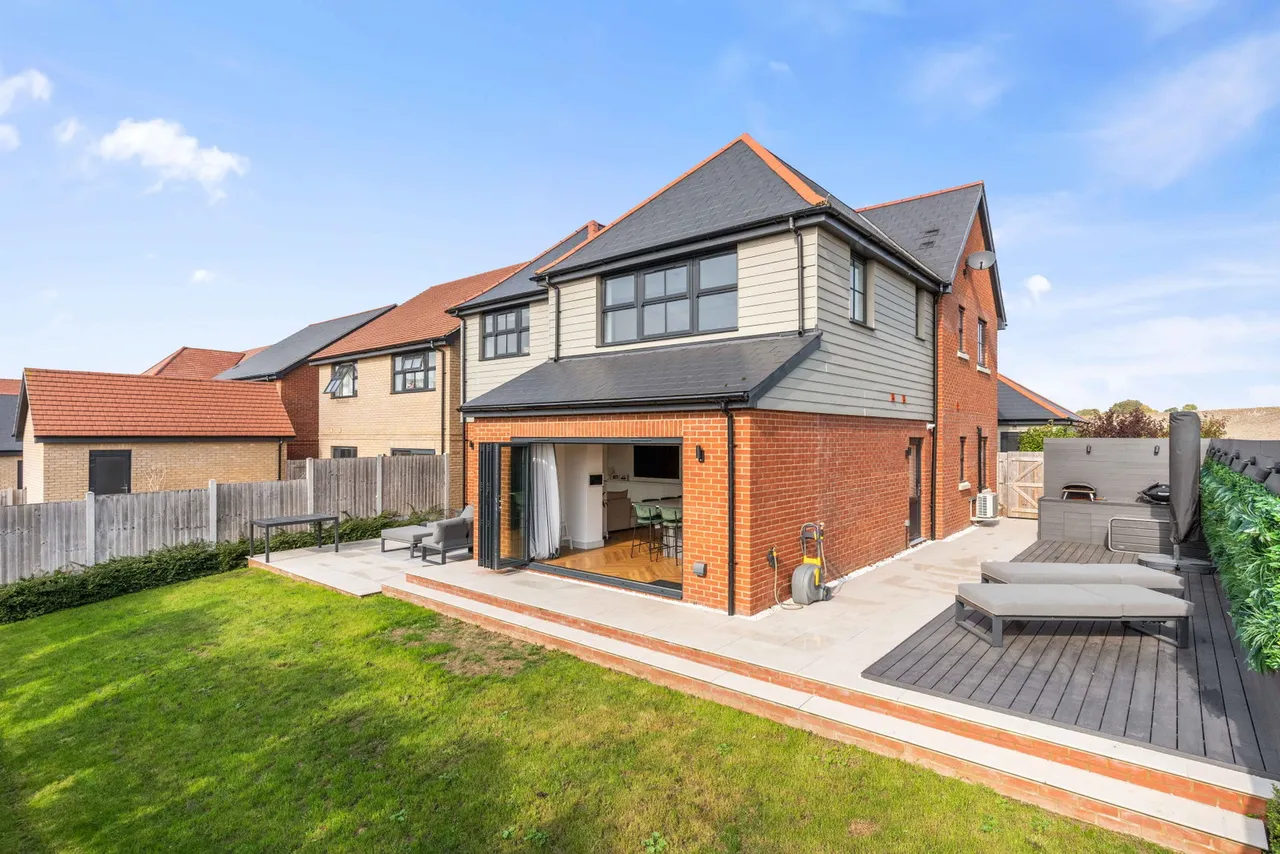 Hawken Close, Standon, SG11, photo 41