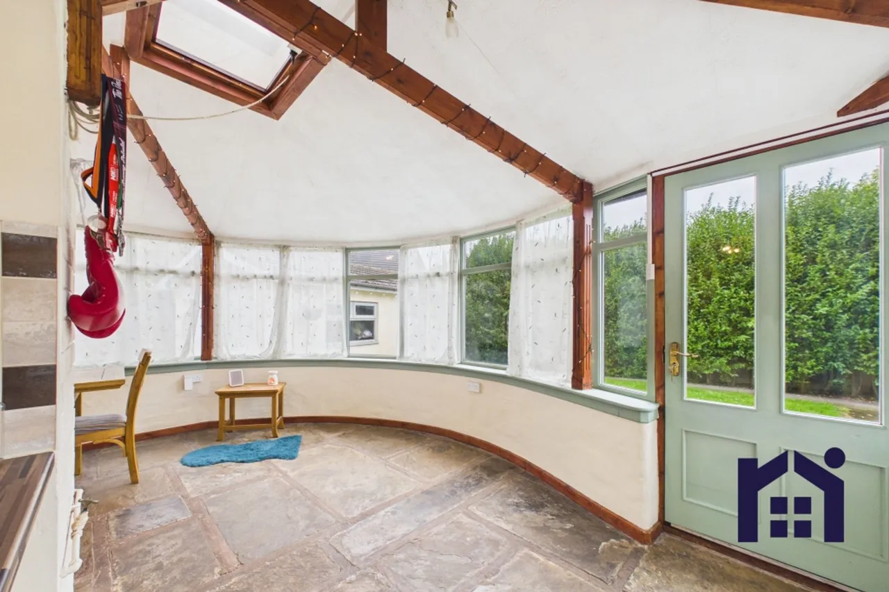Greenway, Eccleston, PR7, photo 9