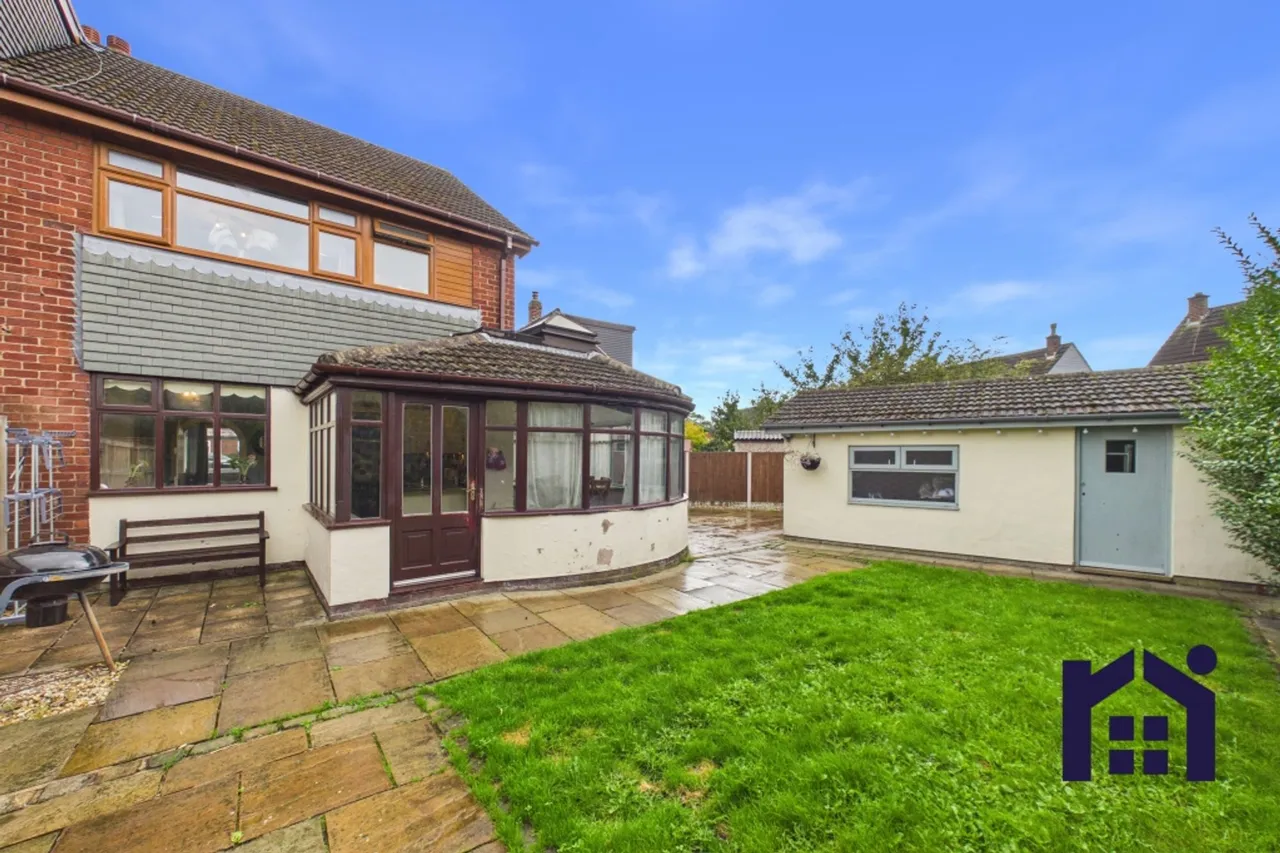 Greenway, Eccleston, PR7, photo 19