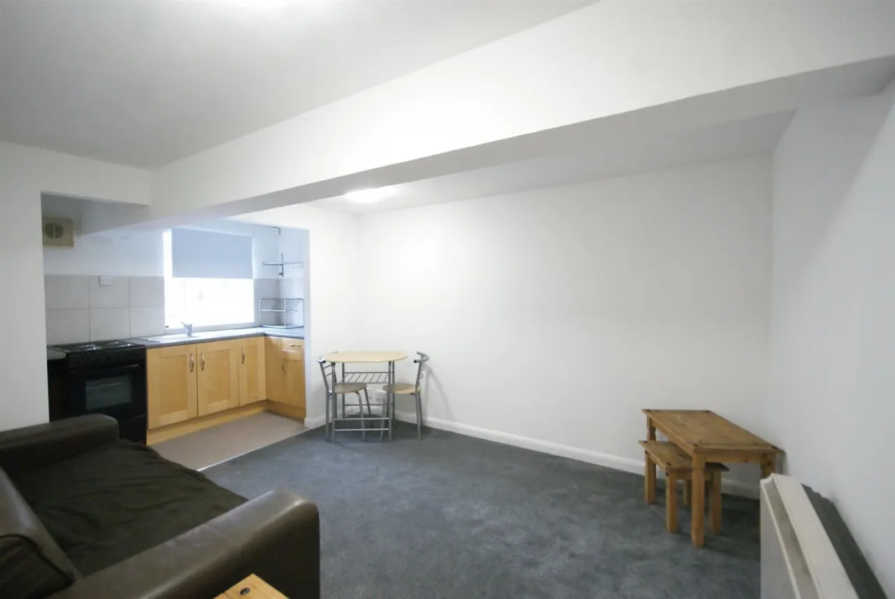Bedford Court, St Pauls Lane, photo 2