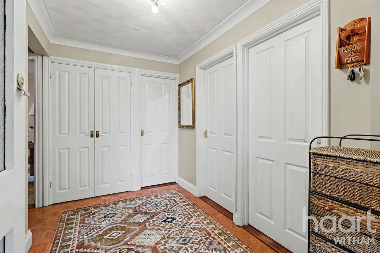 Highfields Road, Witham, CM8, photo 2