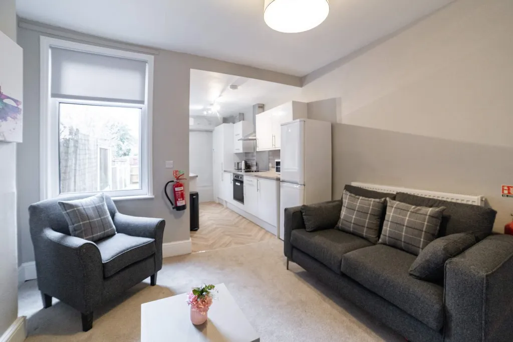 Victory Road, Beeston, NG9, photo 2