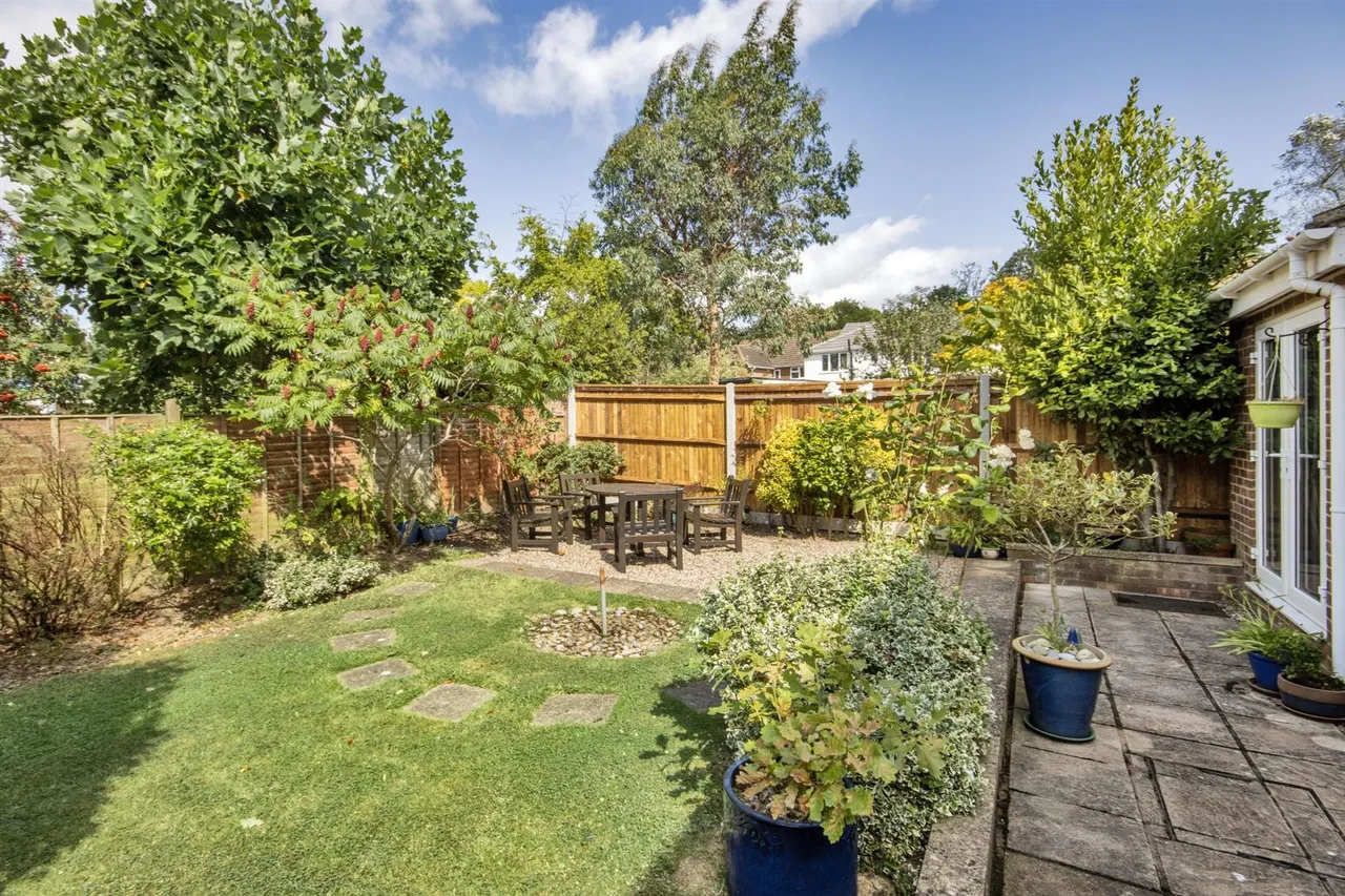 Brookmead, Hildenborough, photo 16