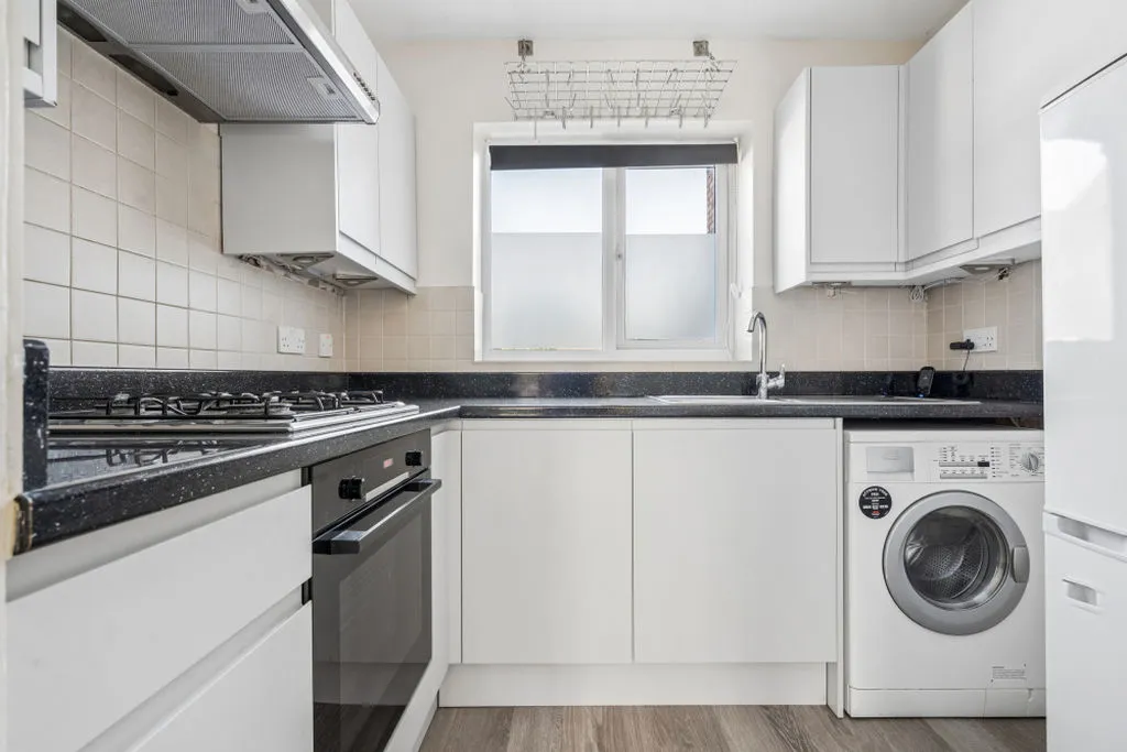 Northfield Road, Maidenhead SL6 7JP, photo 4