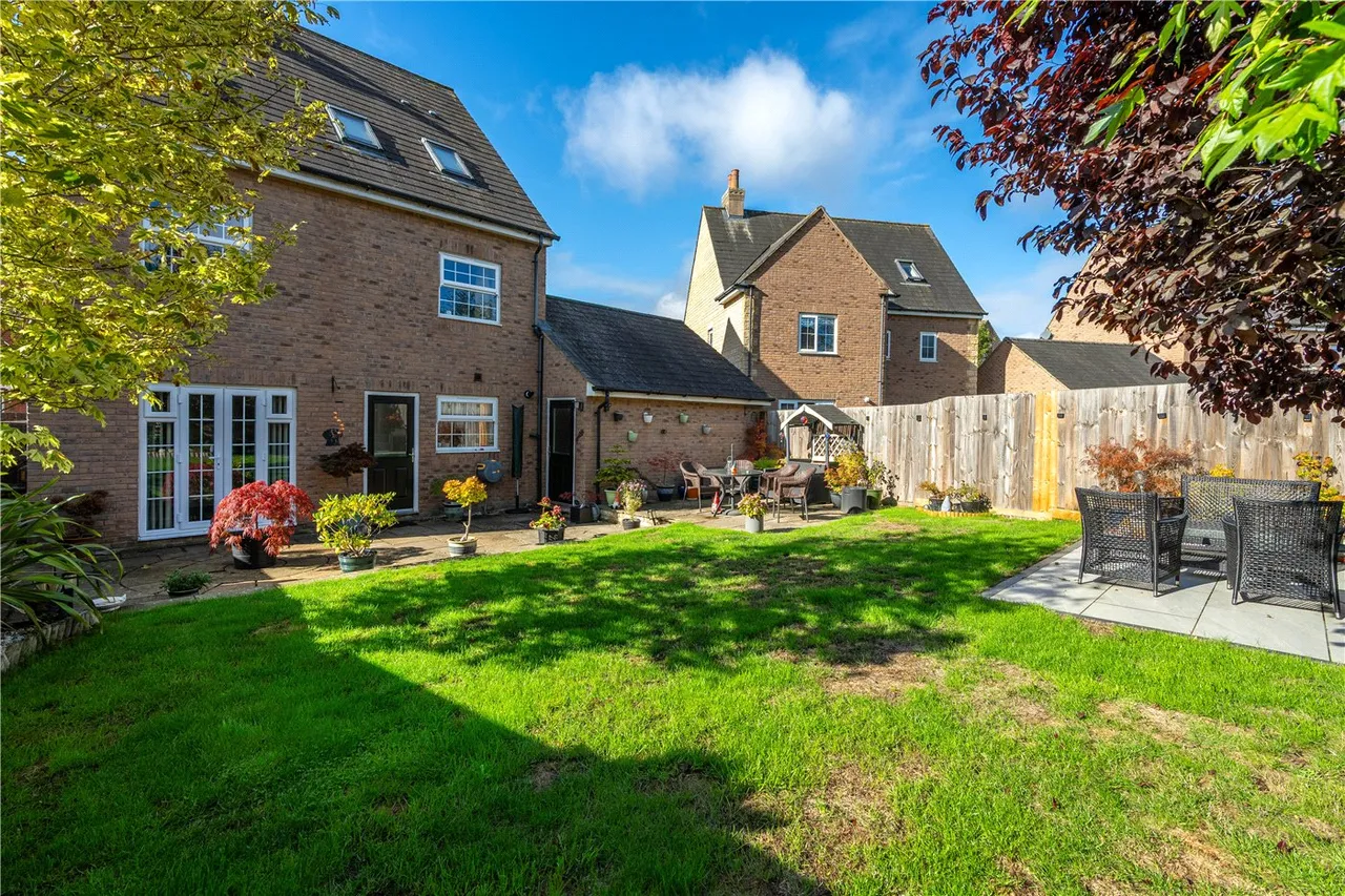 Badger Lane, Bourne, PE10, photo 13