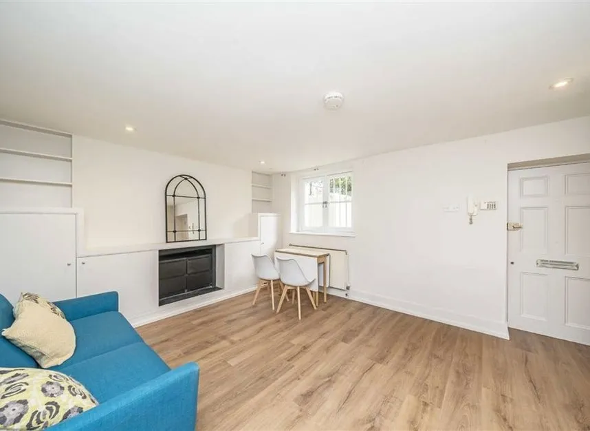Kennington Road, Kennington, SE11, photo 2