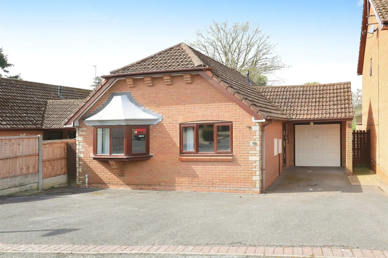 2 bed house for sale, Damson Way, Bewdley, DY12