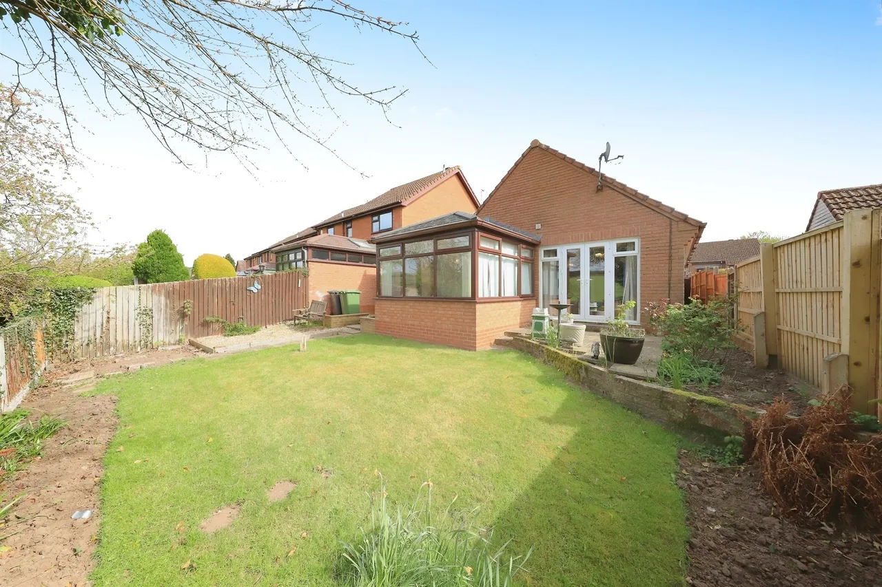Damson Way, Bewdley, DY12, photo 16