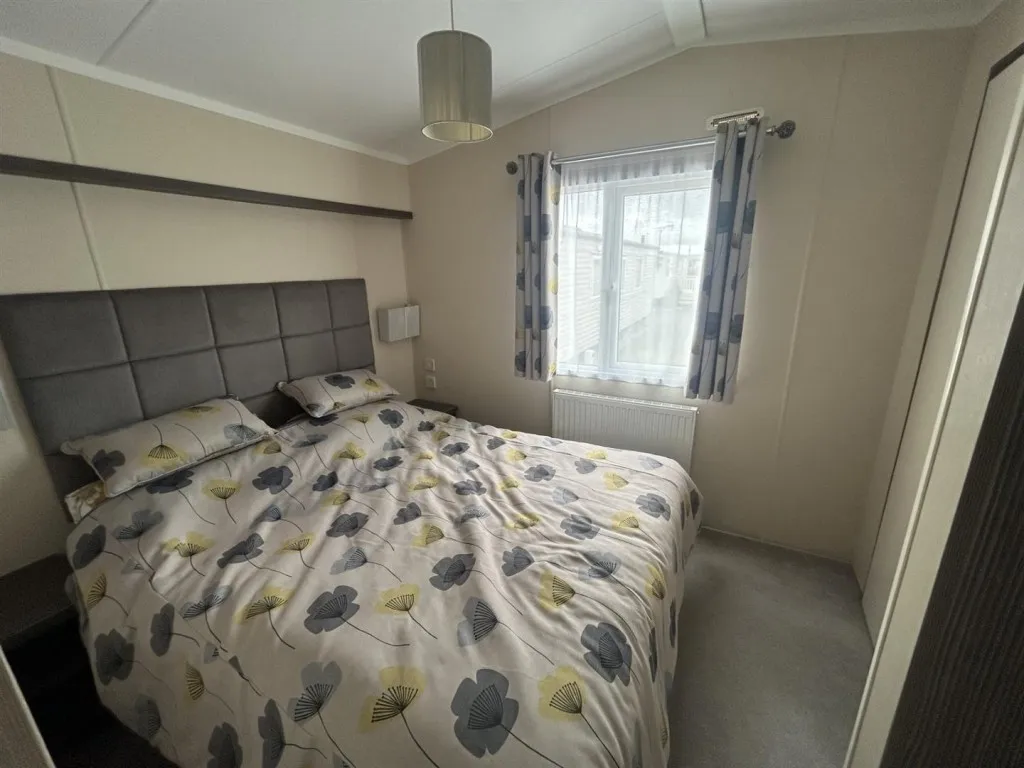 Towyn Road, Towyn, LL22, photo 6