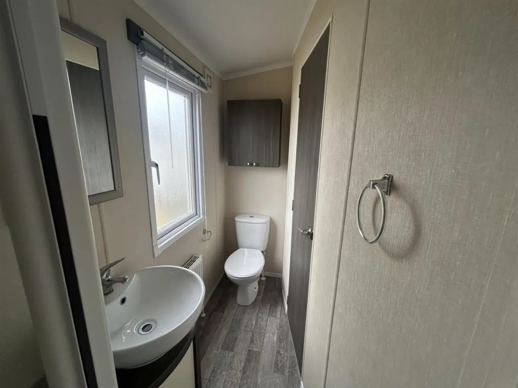 Towyn Road, Towyn, LL22, photo 11
