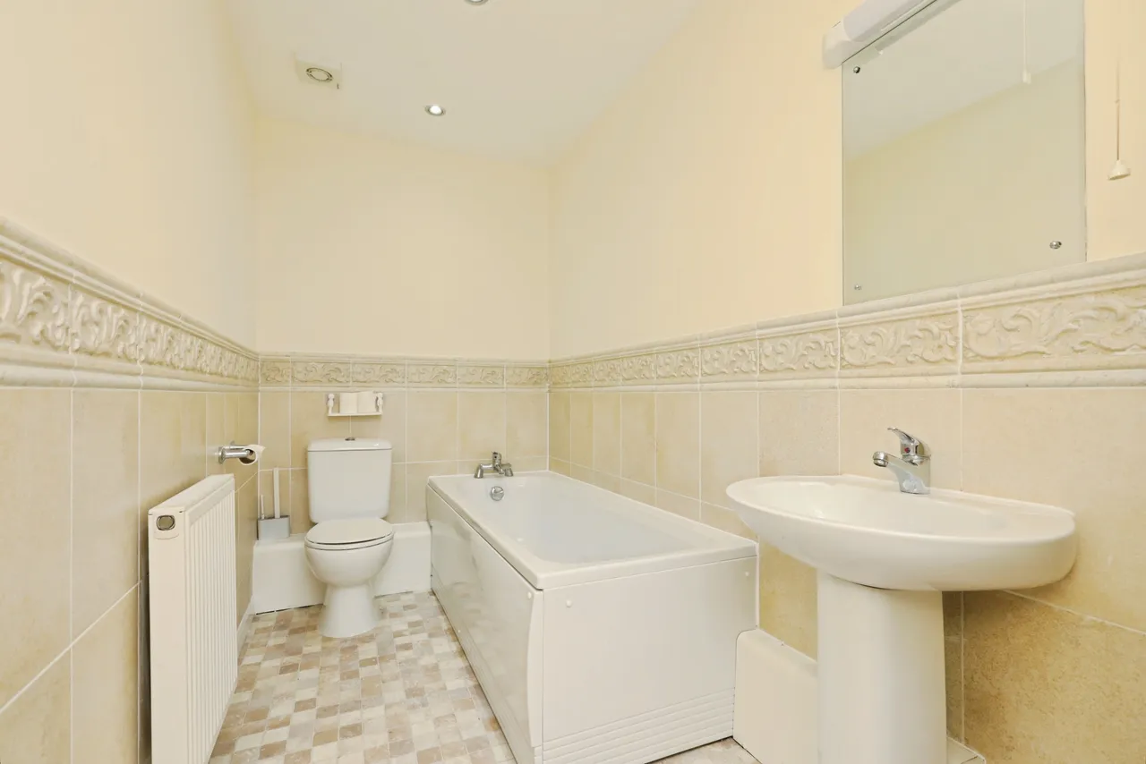 Bawtry Road, Doncaster, DN4, photo 7
