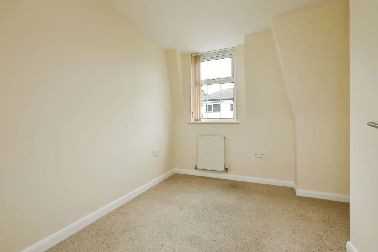 Bawtry Road, Doncaster, DN4, photo 10