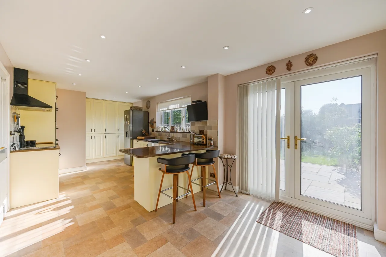 Thrift Road, Burton-On-Trent, DE14, photo 5