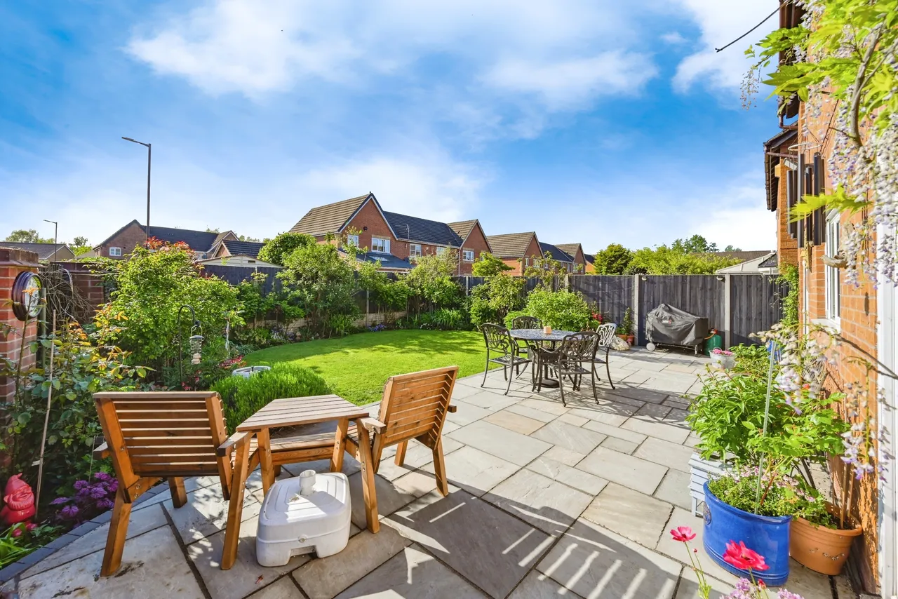 Thrift Road, Burton-On-Trent, DE14, photo 14