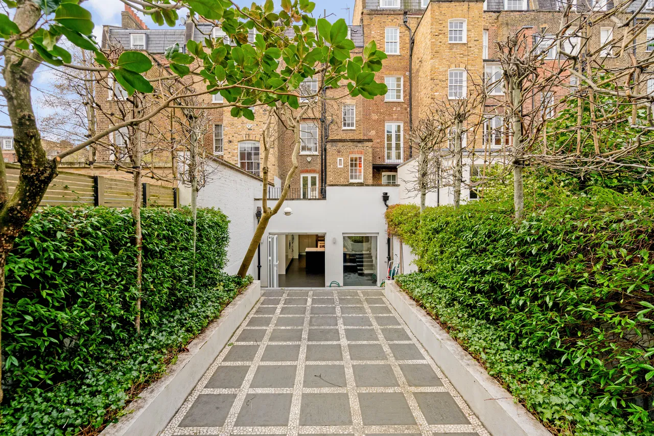 4 bed house for sale — Eaton Terrace, London, SW1W