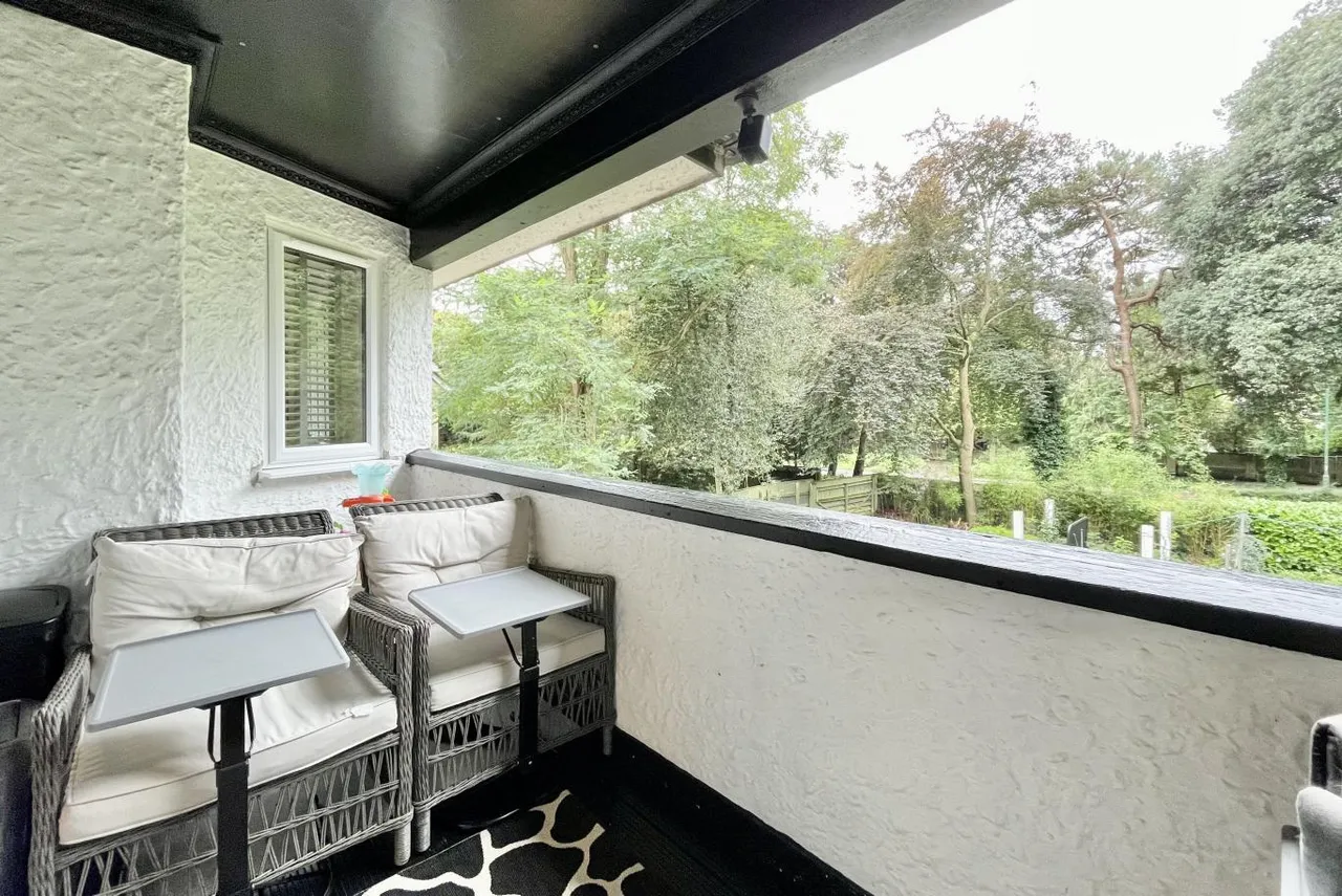 Talbot Avenue, BH3, photo 10