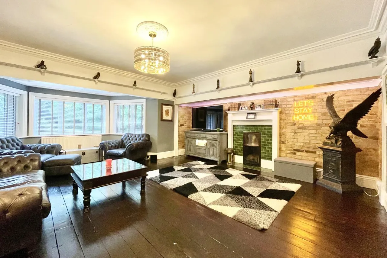 Talbot Avenue, BH3, photo 5