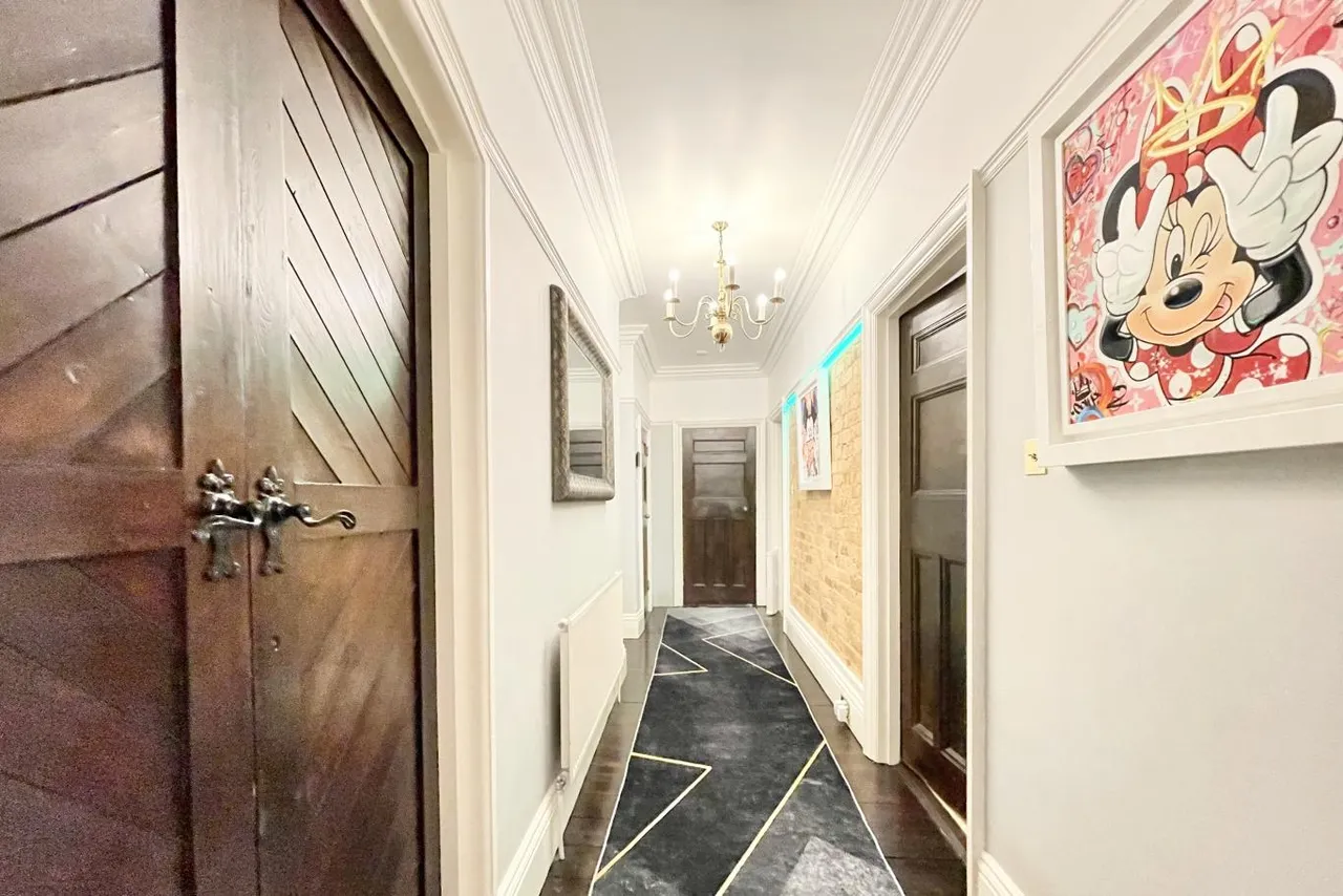 Talbot Avenue, BH3, photo 17