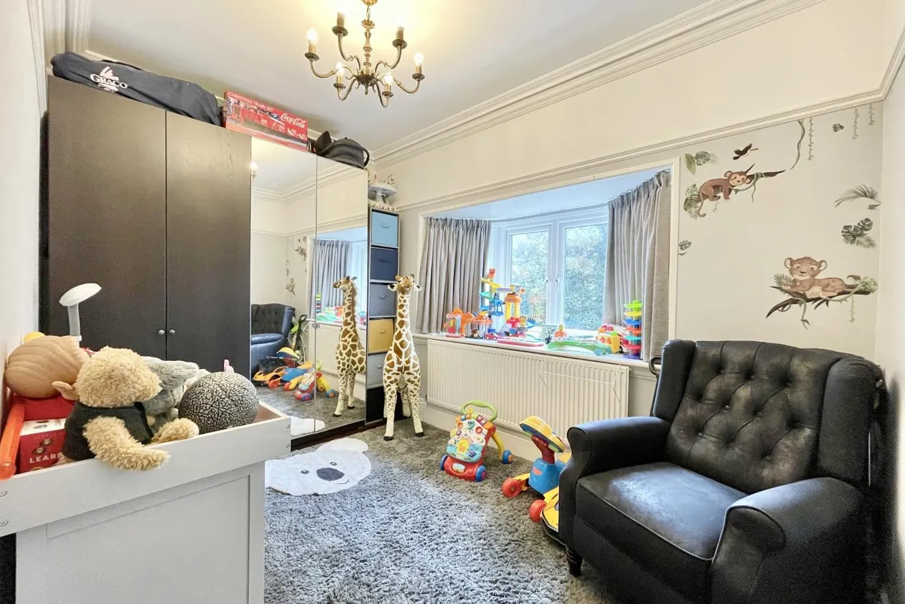 Talbot Avenue, BH3, photo 14