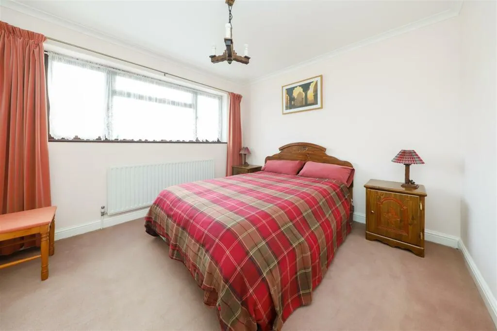 Reservoir Road, Ruislip, Middlesex, HA4 7TU, photo 12