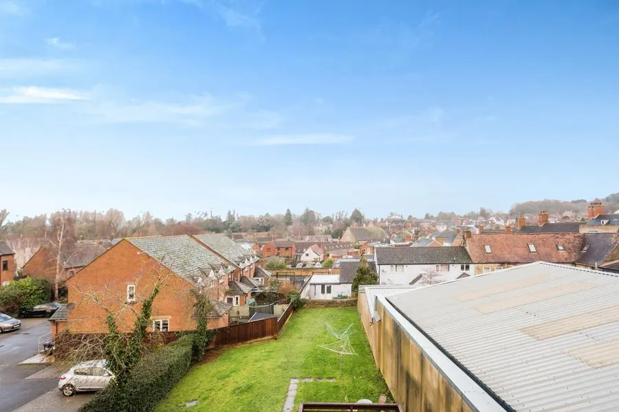 White Hart Walk, Faringdon, SN7, photo 8