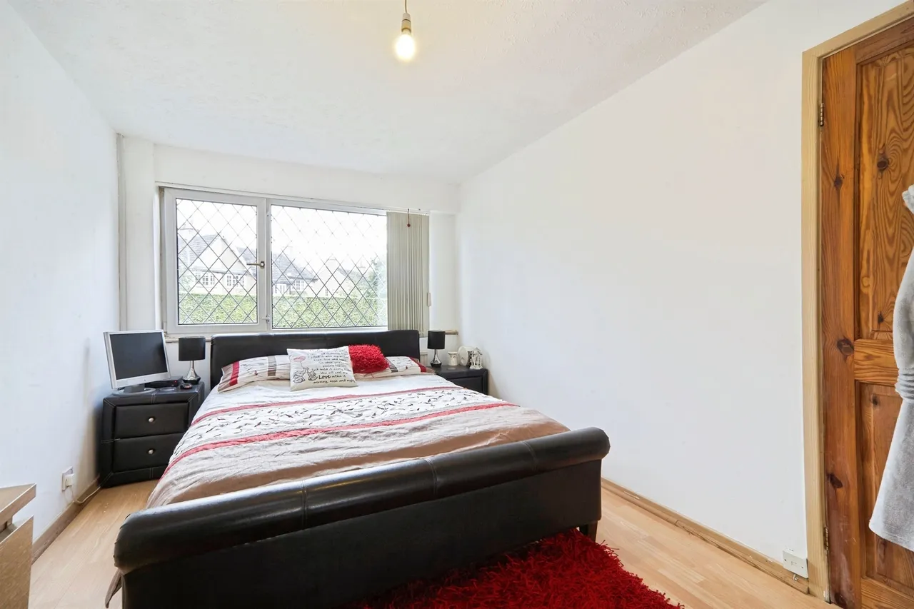 Hough End Lane, Leeds, photo 6