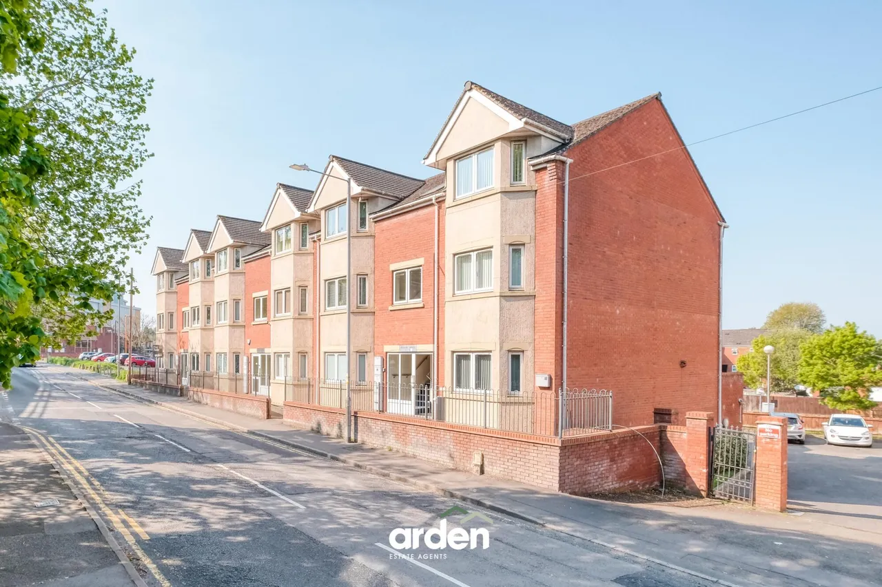 Hewell Road, Redditch, B97, photo 4
