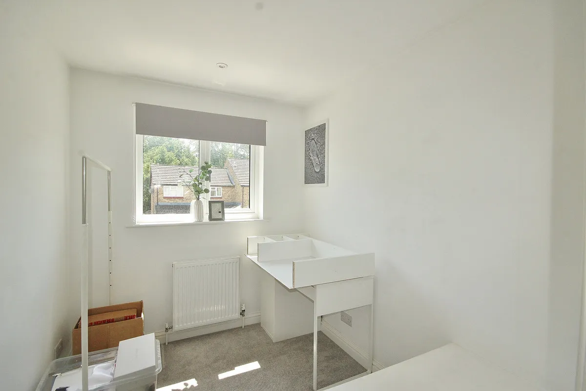 Burwell Meadow, Witney, photo 9