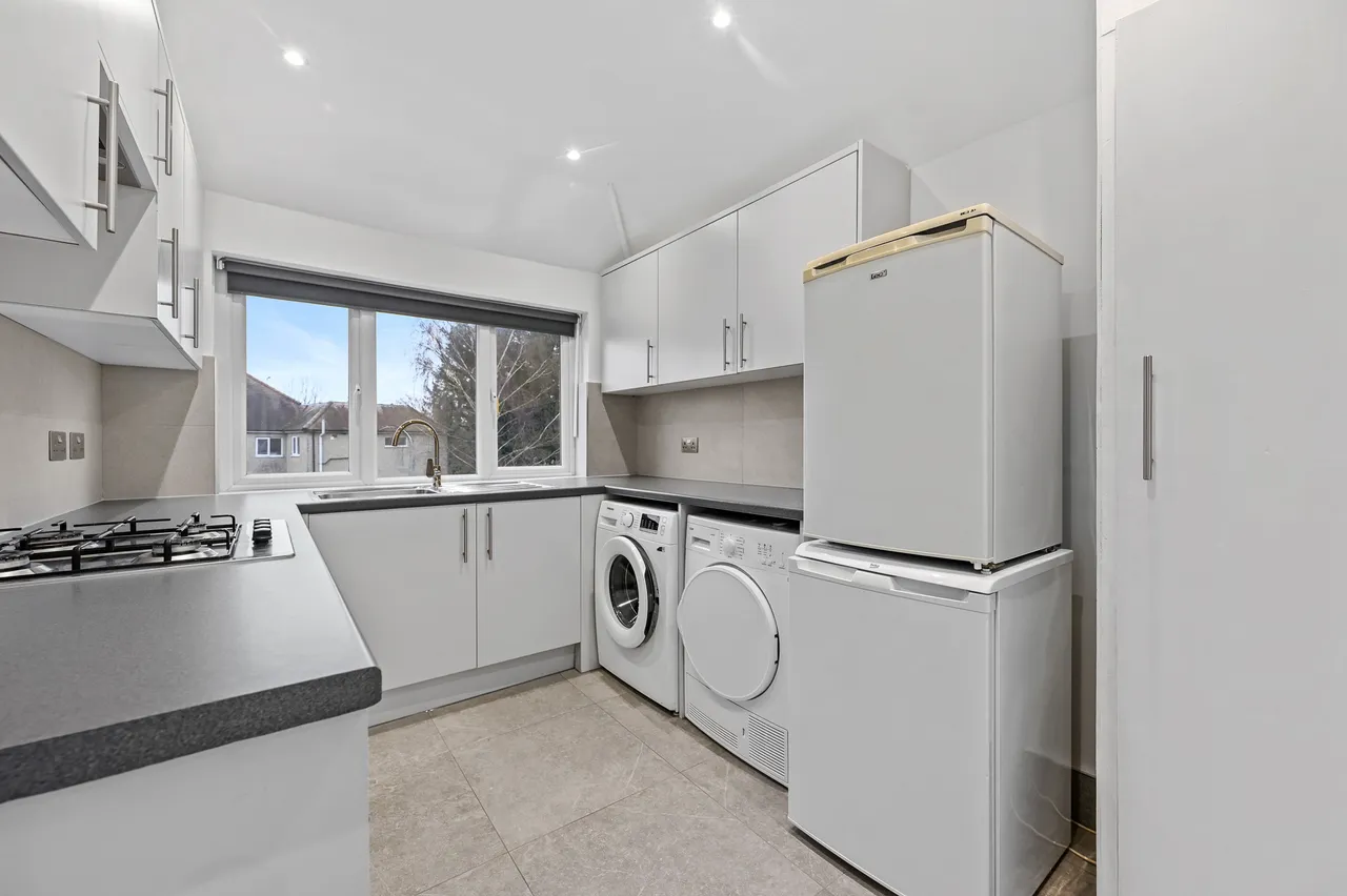 Parkside Way, North Harrow, HA2, photo 6
