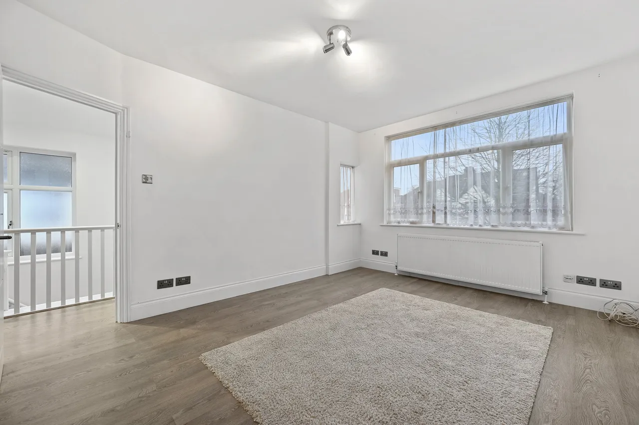 Parkside Way, North Harrow, HA2, photo 4