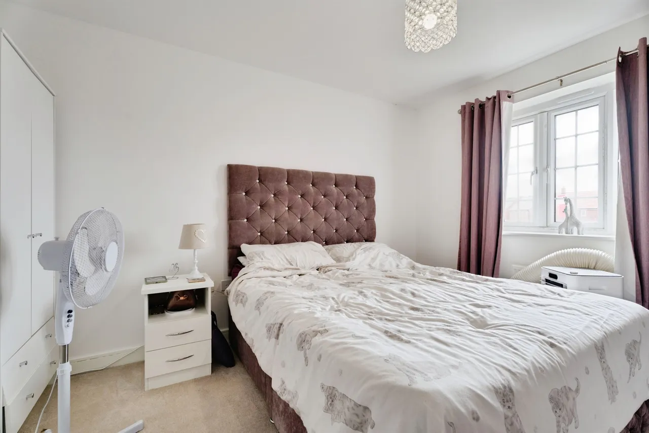 Challis Circle, Stowmarket, photo 9