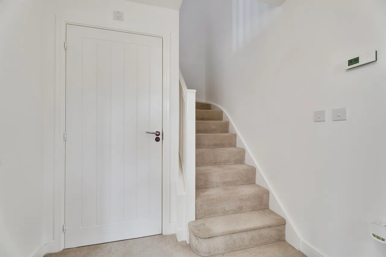 Challis Circle, Stowmarket, photo 8