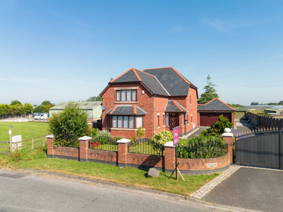 4 bed house for sale, Moss Lane, Hesketh Bank, PR4