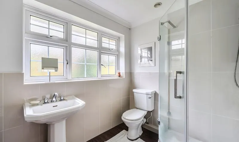 Headley Road, Leatherhead, KT22, photo 9