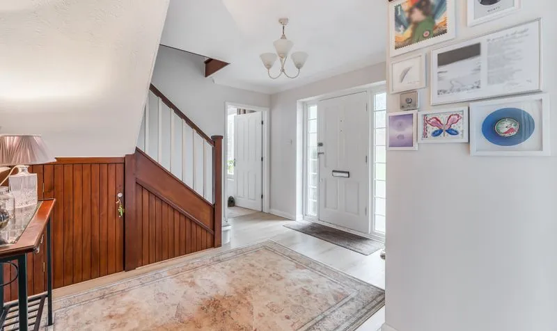Headley Road, Leatherhead, KT22, photo 8