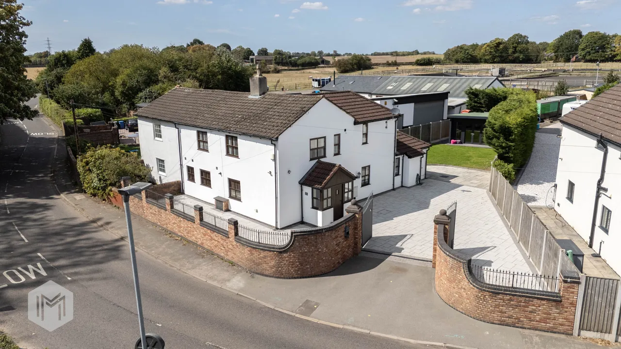 Cockshotts Farm Smithy Brow, Croft, Warrington, WA3 7BY, photo 10