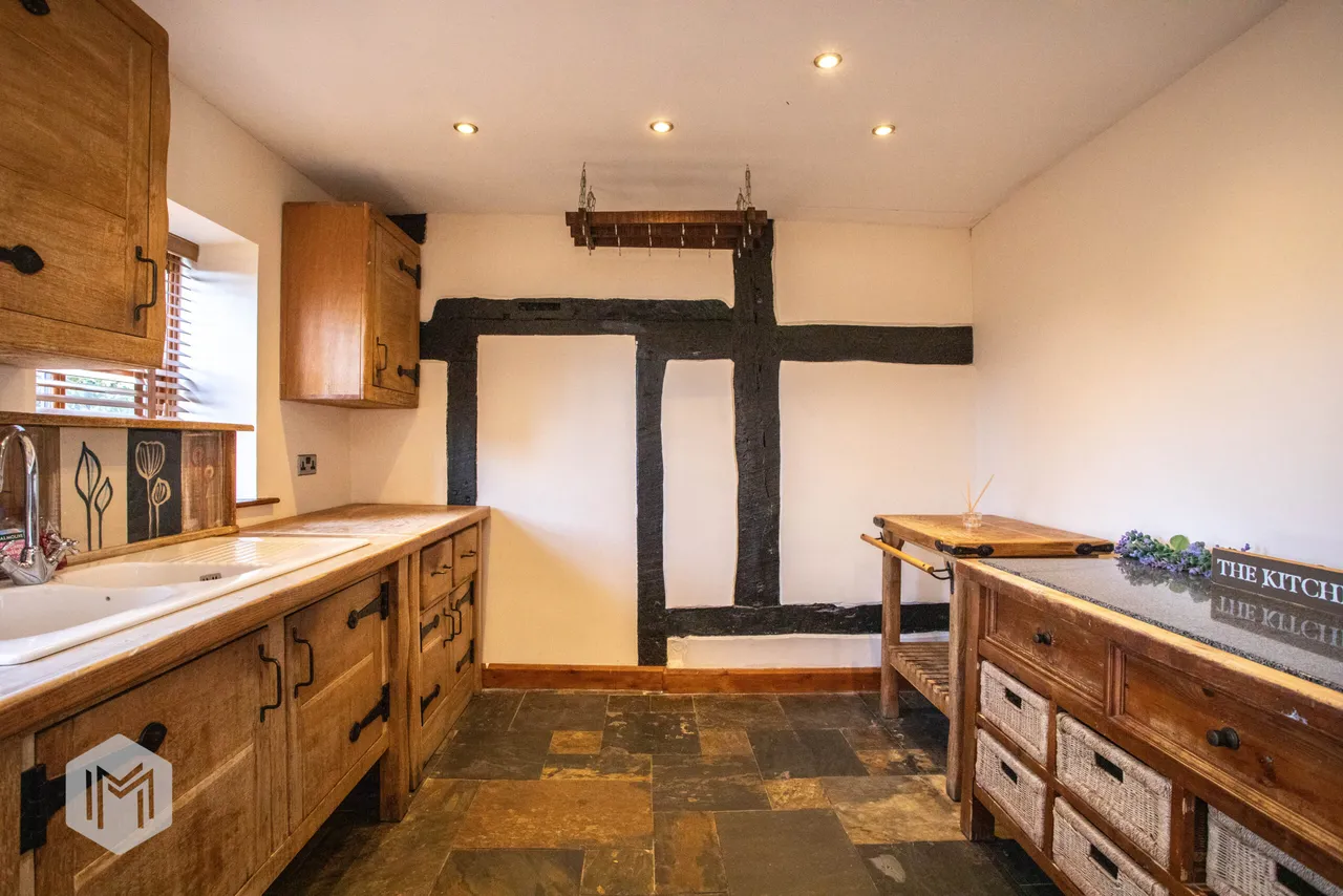 Cockshotts Farm Smithy Brow, Croft, Warrington, WA3 7BY, photo 7