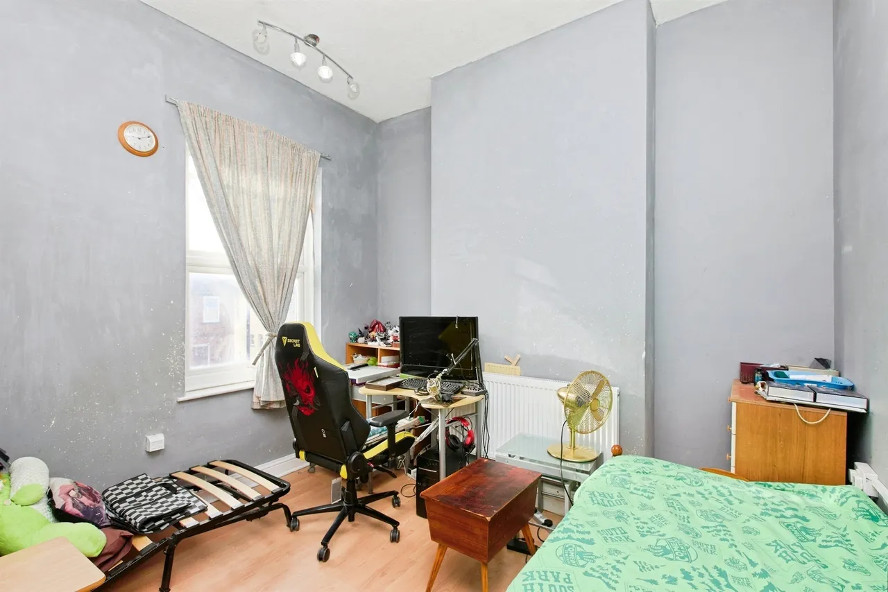 Wellington Street, Burton-On-Trent, DE14, photo 15