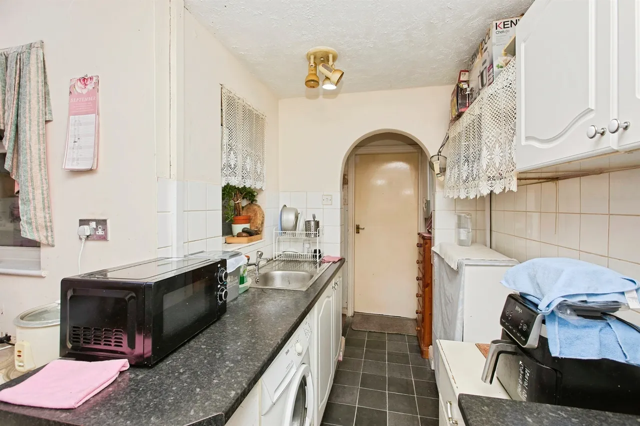 Wellington Street, Burton-On-Trent, DE14, photo 13