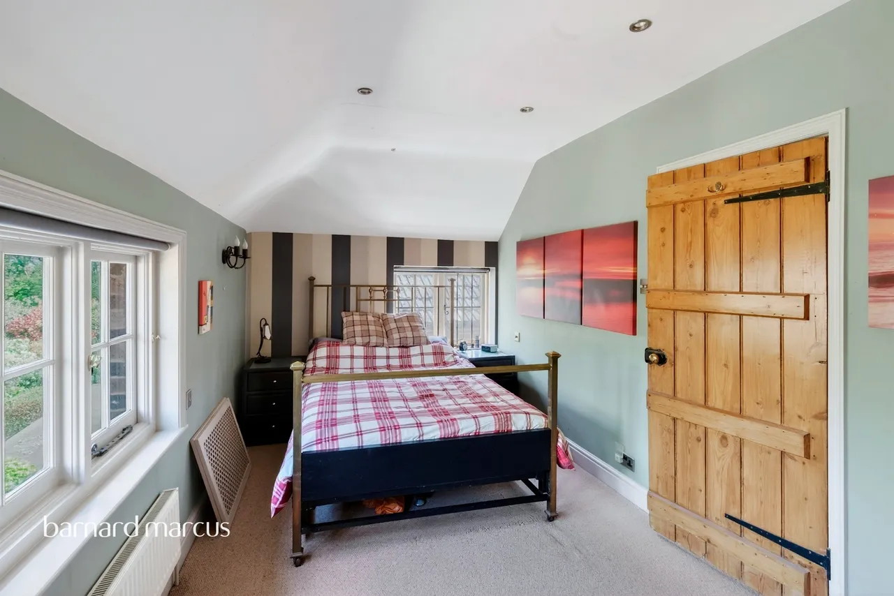 Newdigate Road, Beare Green, Dorking, photo 6