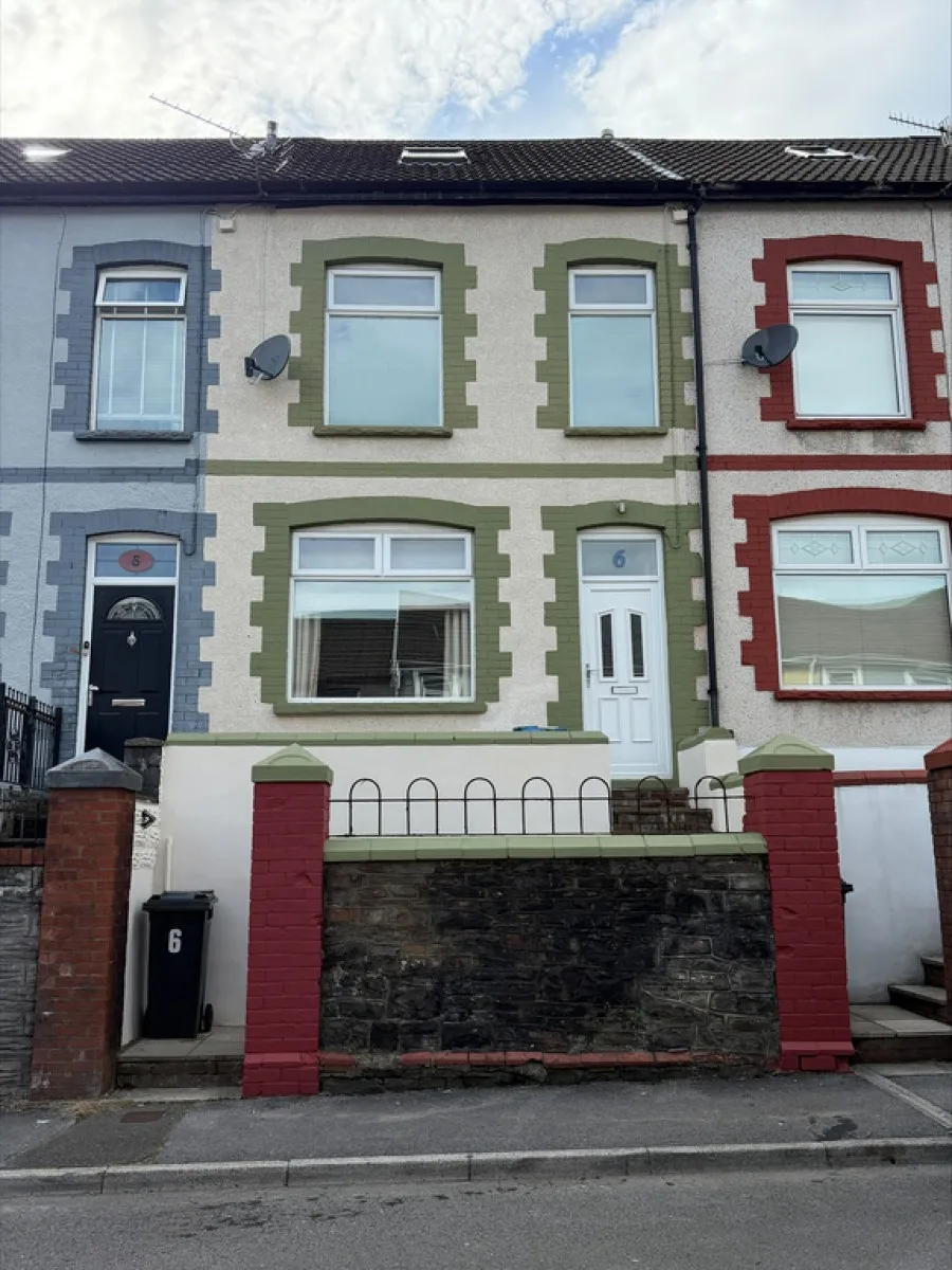 Queens Terrace, Troedyrhiw, CF48, photo 15