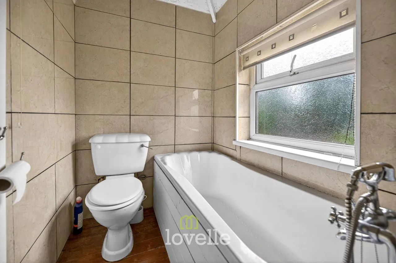 Second Avenue, Grimsby, DN33, photo 6