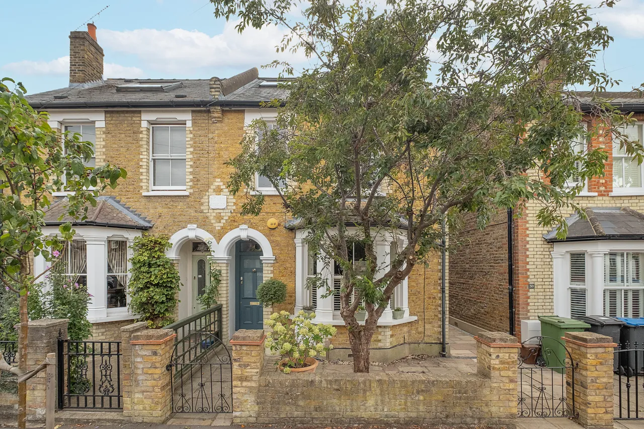 4 bed house for sale — Shortlands Road, Kingston Upon Thames...