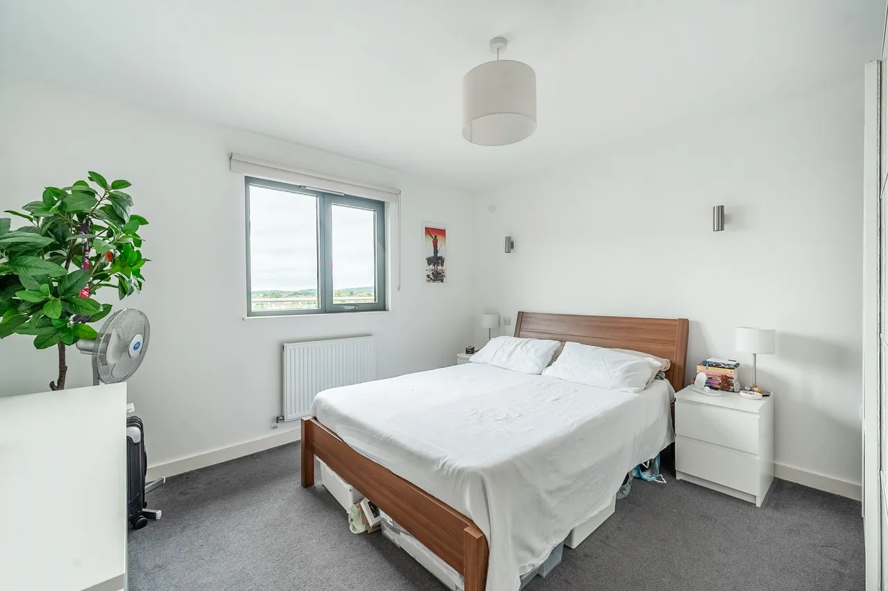 Flat 1 Talbot Skyline, 204-226 Imperial Drive, Harrow, photo 4