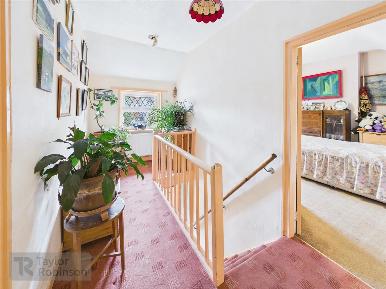 Ifield Green, Ifield, RH11, photo 12