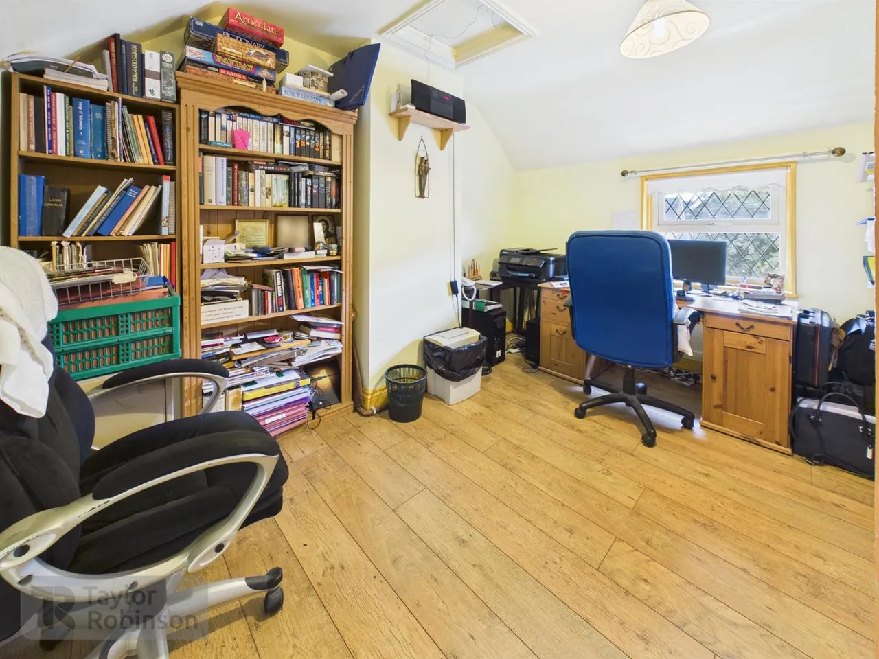 Ifield Green, Ifield, RH11, photo 11